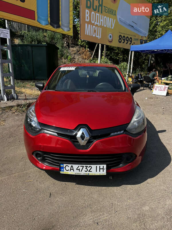 Хэтчбек Renault Clio 2016 в 