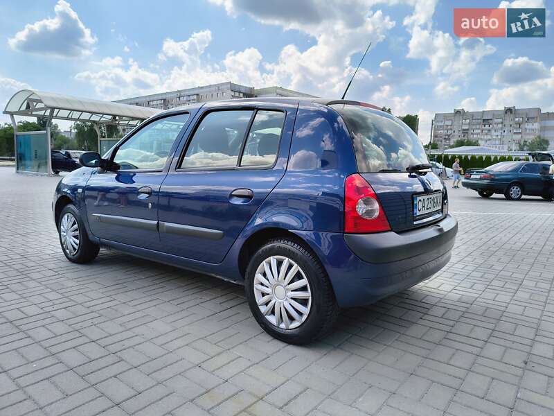 Хэтчбек Renault Clio 2003 в Черкассах фото 9 Хэтчбек Renault Clio 2003 в Черкассах