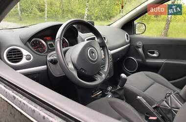 Универсал Renault Clio 2009 в 