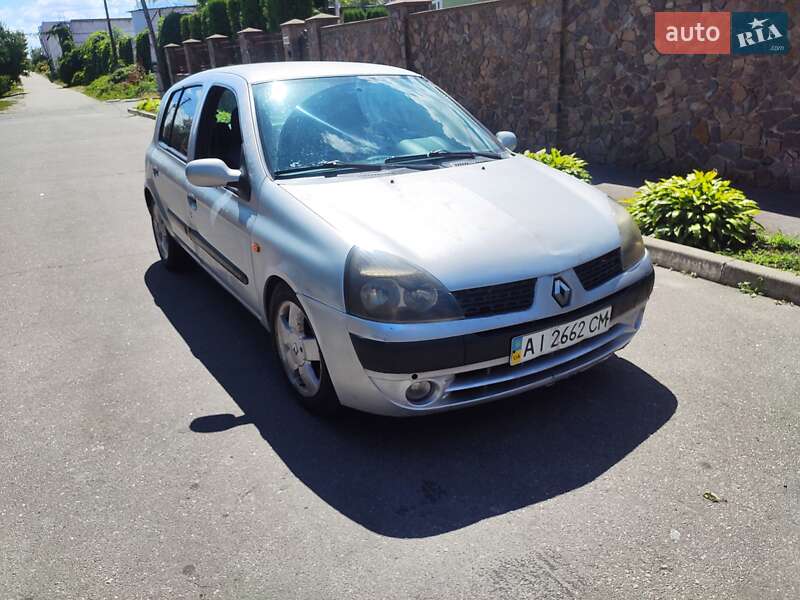 Renault Clio 2002