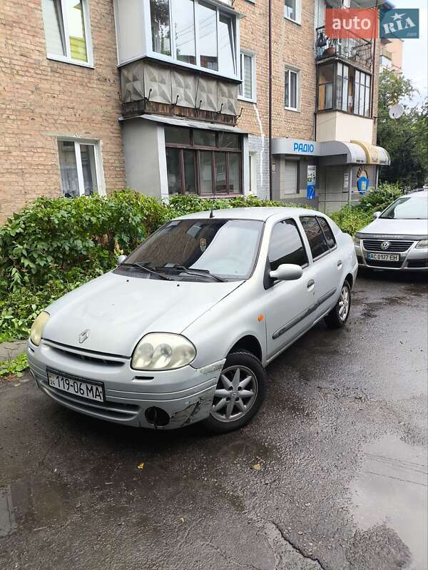 Renault Clio 2001