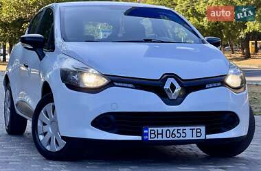 Хэтчбек Renault Clio 2014 в 