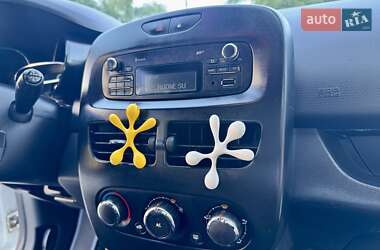 Хэтчбек Renault Clio 2014 в 