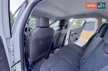 Хэтчбек Renault Clio 2014 в 