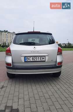 Универсал Renault Clio 2011 в 