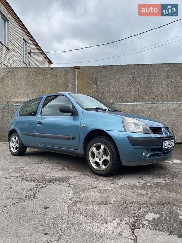 Renault Clio 2004