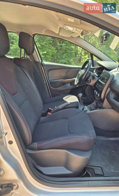 Универсал Renault Clio 2014 в Житомире