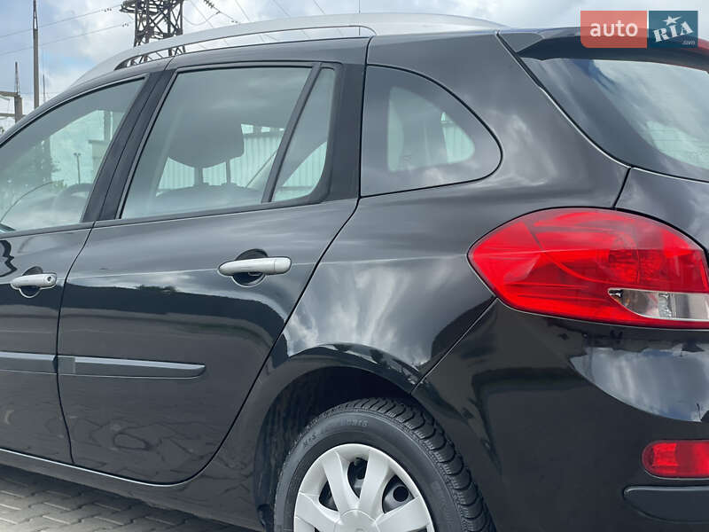 Хэтчбек Renault Clio 2008 в Луцке