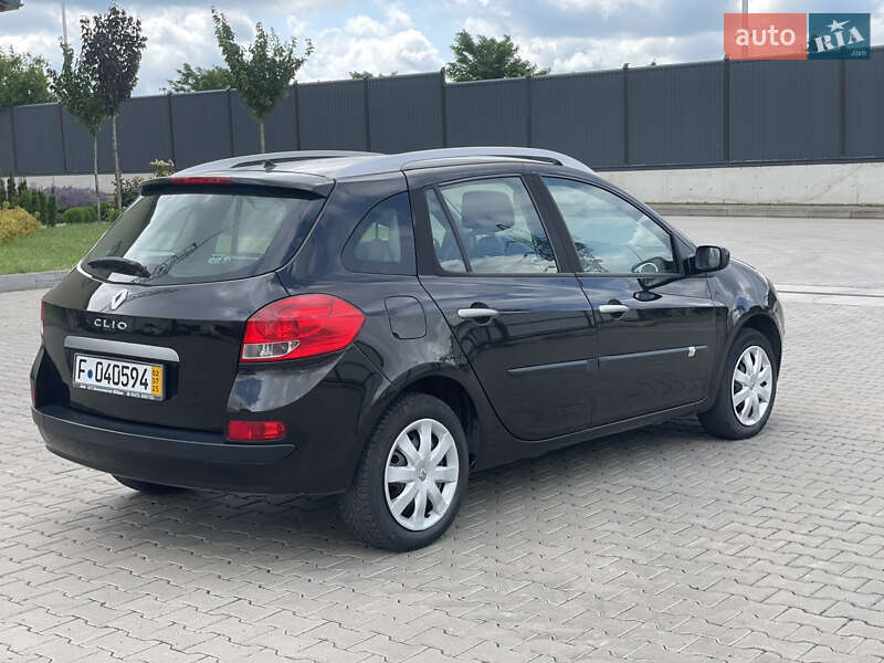 Хэтчбек Renault Clio 2008 в Луцке
