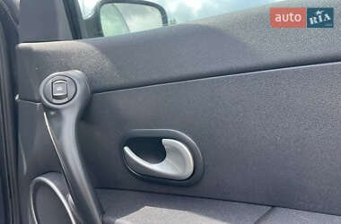 Хэтчбек Renault Clio 2008 в 