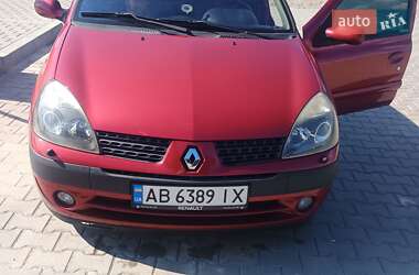 Хетчбек Renault Clio 2002 в Мурованих Курилівцях