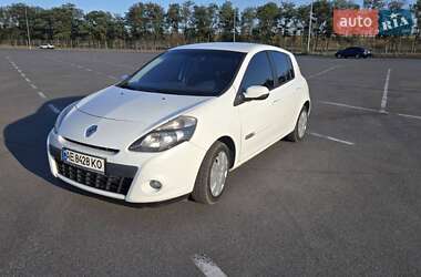 Хэтчбек Renault Clio 2012 в Подгородном