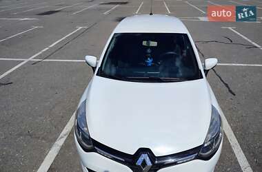 Хэтчбек Renault Clio 2013 в 