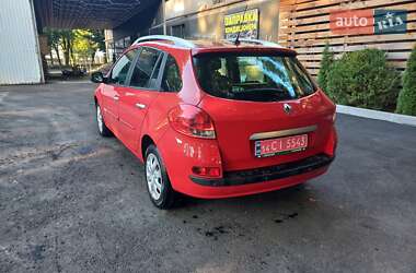 Универсал Renault Clio 2011 в 