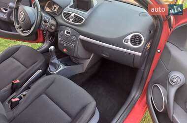 Универсал Renault Clio 2011 в 
