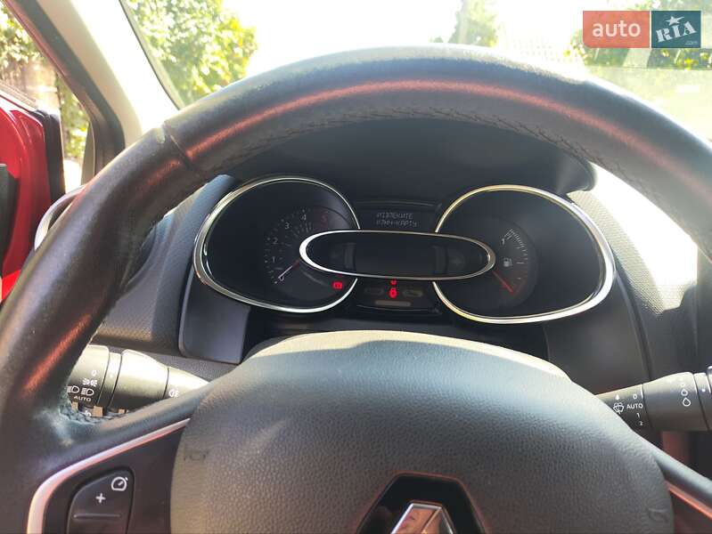 Универсал Renault Clio 2016 в Запорожье