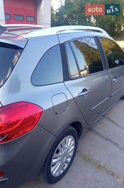 Универсал Renault Clio 2011 в 