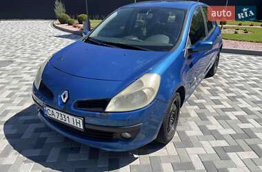 Хетчбек Renault Clio 2006 в Каневі