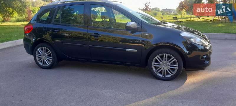Универсал Renault Clio 2012 в Киеве
