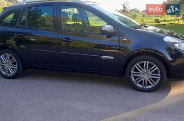 Универсал Renault Clio 2012 в 