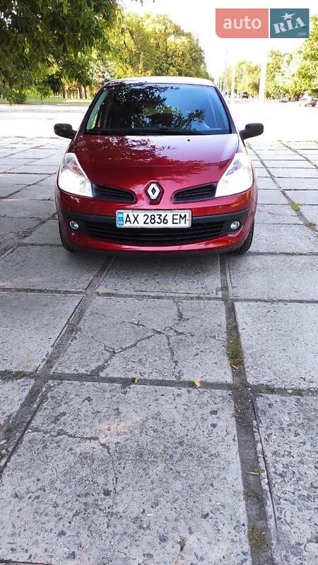 Хэтчбек Renault Clio 2007 в Харькове фото 17 Хэтчбек Renault Clio 2007 в Харькове