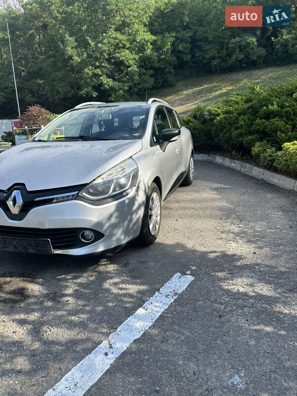 Универсал Renault Clio 2013 в 