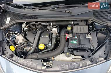 Универсал Renault Clio 2011 в 