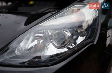 Универсал Renault Clio 2009 в 