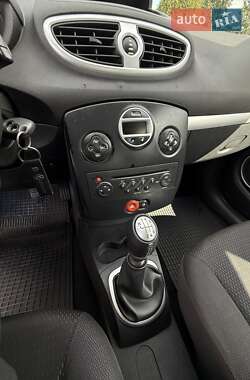 Універсал Renault Clio 2008 в Кропивницькому