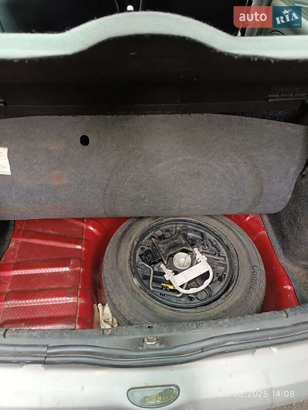 Хэтчбек Renault Clio 2004 в Виннице фото 8 Хэтчбек Renault Clio 2004 в Виннице