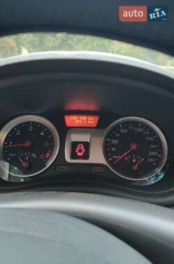 Универсал Renault Clio 2010 в 