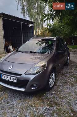 Универсал Renault Clio 2010 в 