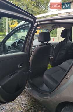 Универсал Renault Clio 2010 в 