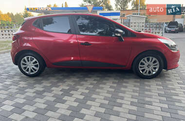 Хэтчбек Renault Clio 2016 в 