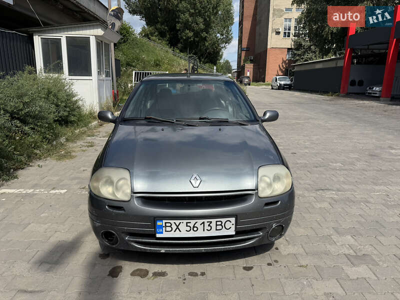 Хэтчбек Renault Clio 2001 в Хмельницком