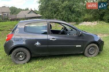 Хэтчбек Renault Clio 2008 в 