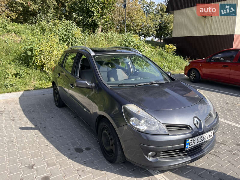 Универсал Renault Clio 2008 в Хмельницком
