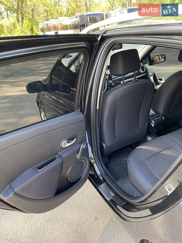 Универсал Renault Clio 2008 в Запорожье фото 10 Универсал Renault Clio 2008 в Запорожье