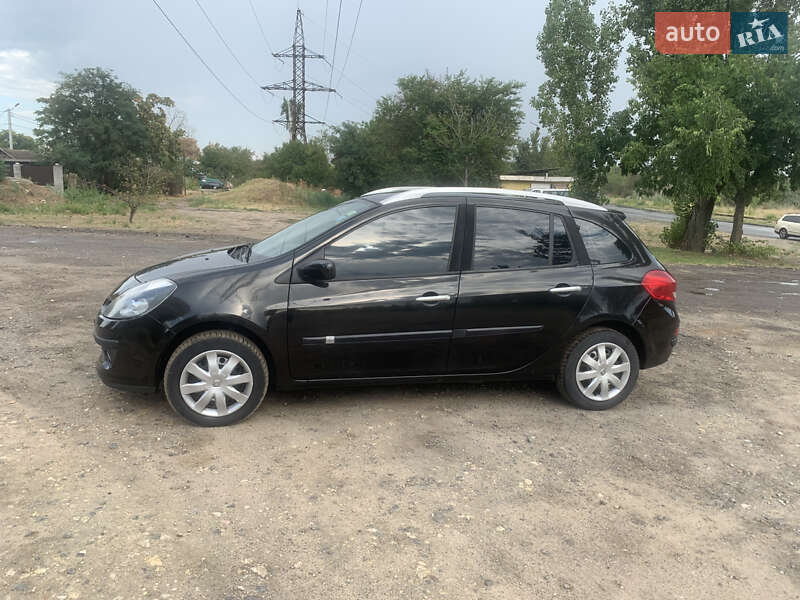 Универсал Renault Clio 2008 в 