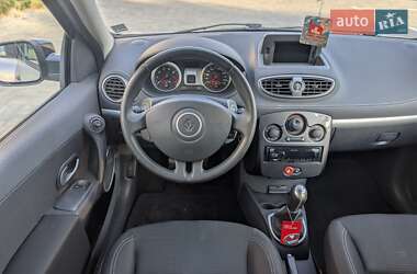 Универсал Renault Clio 2011 в 
