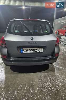 Хэтчбек Renault Clio 2009 в 