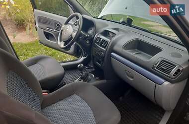 Седан Renault Clio 2008 в 