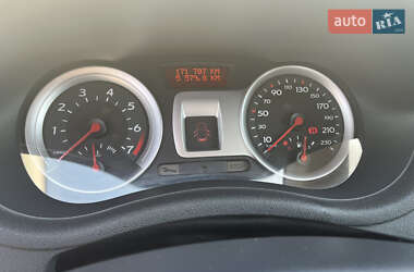 Универсал Renault Clio 2007 в 