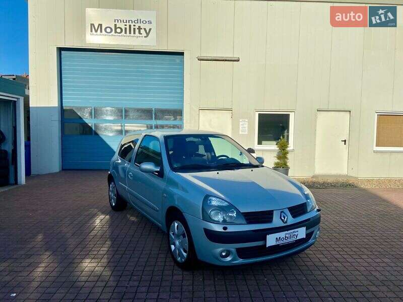 Хэтчбек Renault Clio 2004 в Киеве фото 29 Хэтчбек Renault Clio 2004 в Киеве