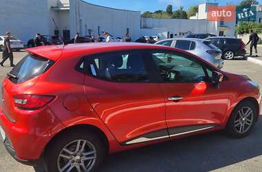 Хэтчбек Renault Clio 2014 в 