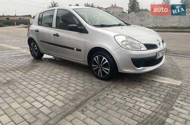 Хэтчбек Renault Clio 2008 в Жовкве