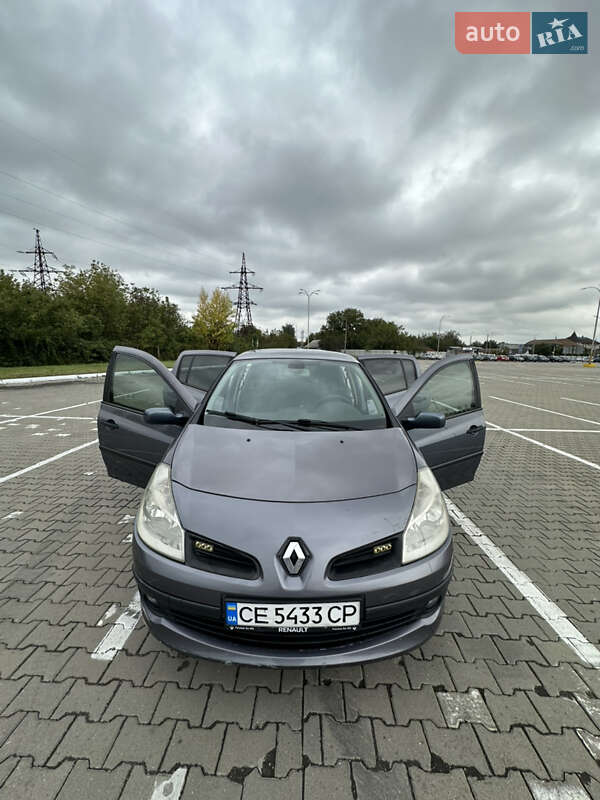 Хэтчбек Renault Clio 2007 в Черновцах