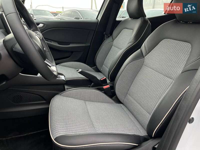 Хетчбек Renault Clio 2024 в Львові