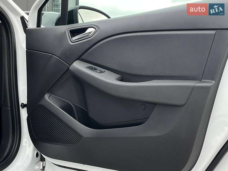 Хетчбек Renault Clio 2024 в Львові