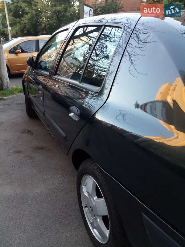 Седан Renault Clio 2003 в Києві фото 20 Седан Renault Clio 2003 в Києві